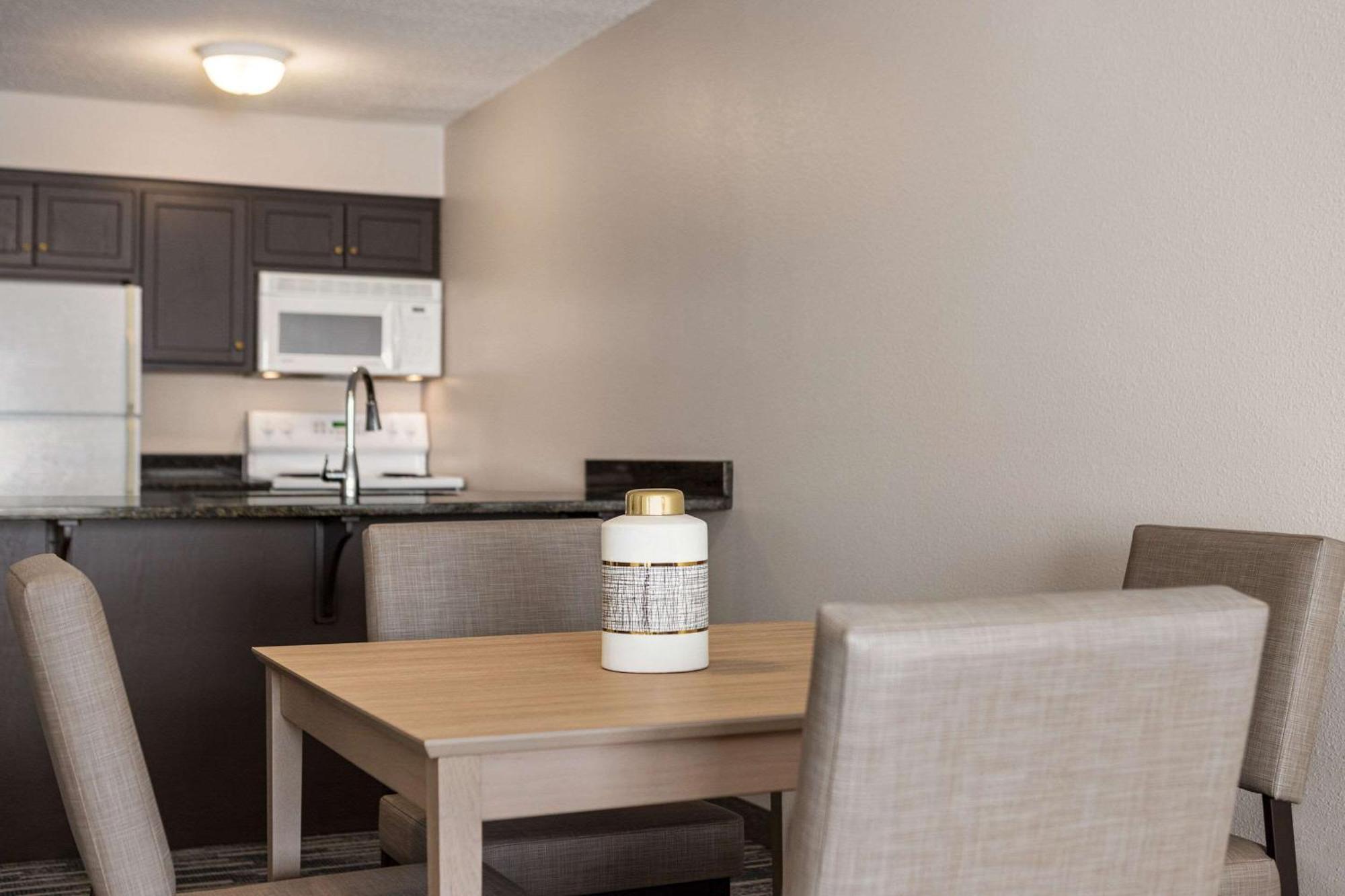 Country Inn & Suites By Radisson, St Cloud East, Mn เซนต์คลาวด์ ภายนอก รูปภาพ