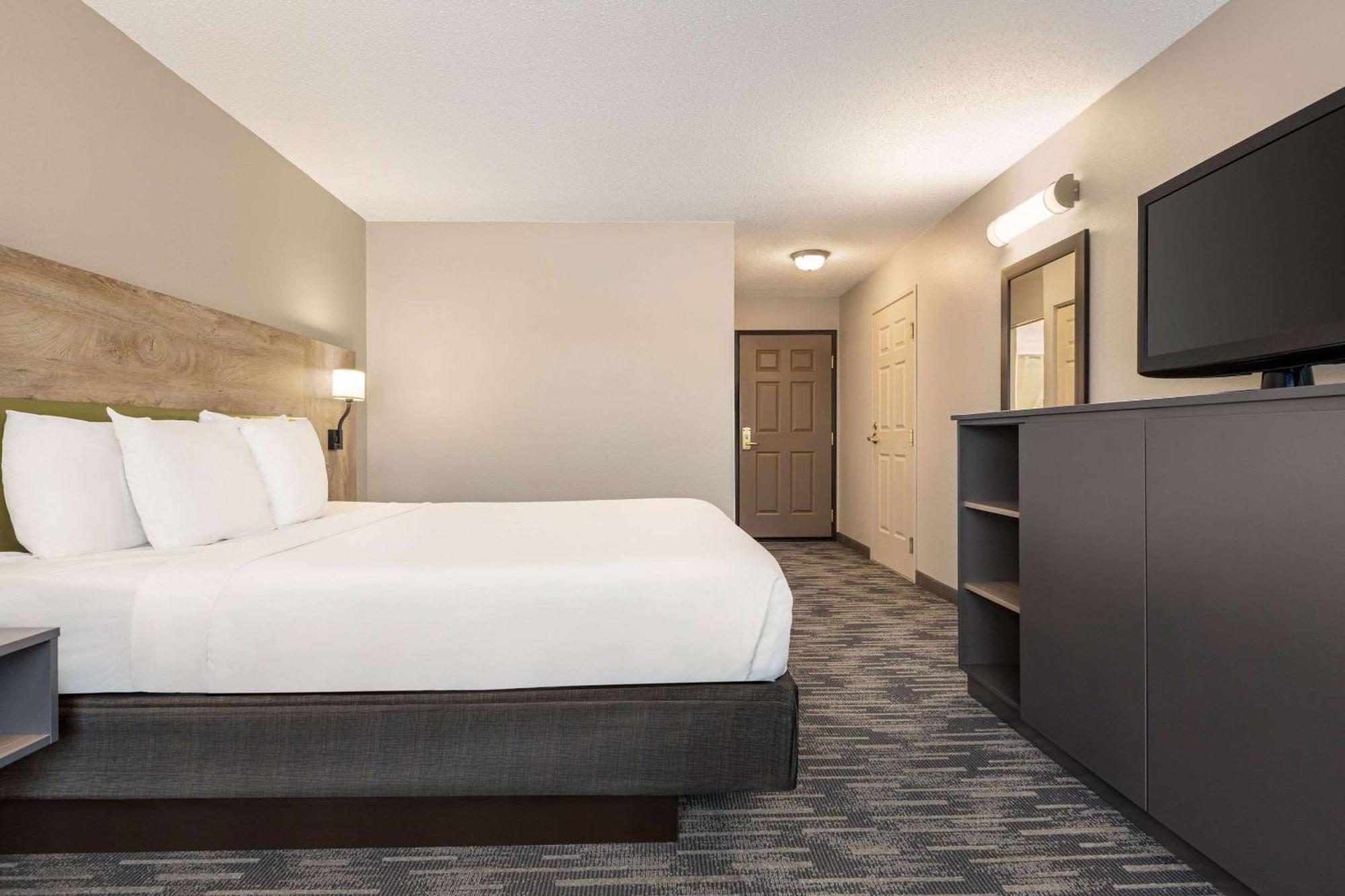 Country Inn & Suites By Radisson, St Cloud East, Mn เซนต์คลาวด์ ภายนอก รูปภาพ
