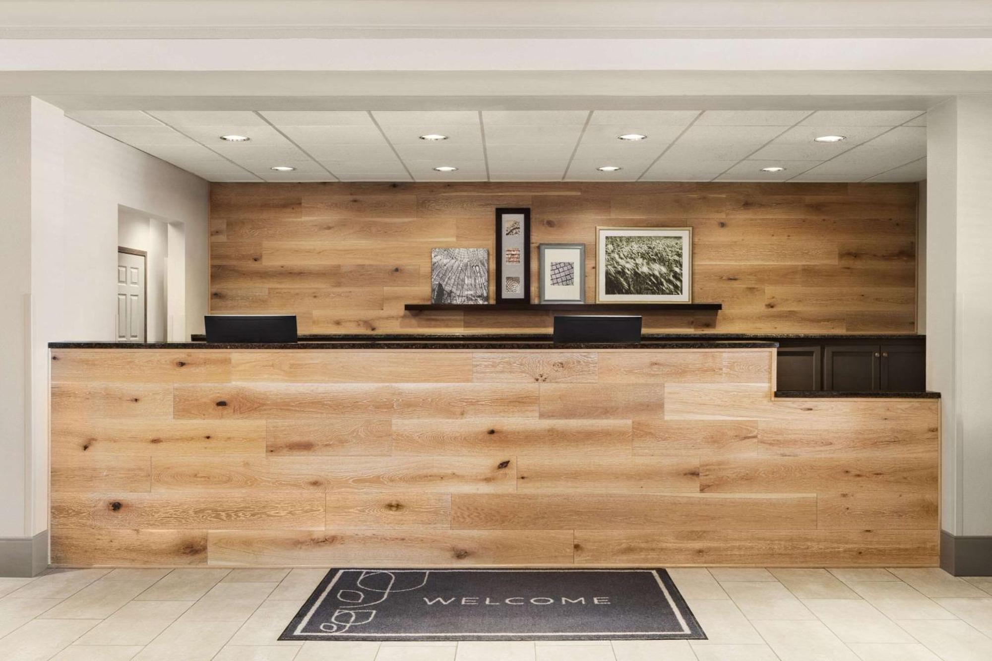 Country Inn & Suites By Radisson, St Cloud East, Mn เซนต์คลาวด์ ภายนอก รูปภาพ